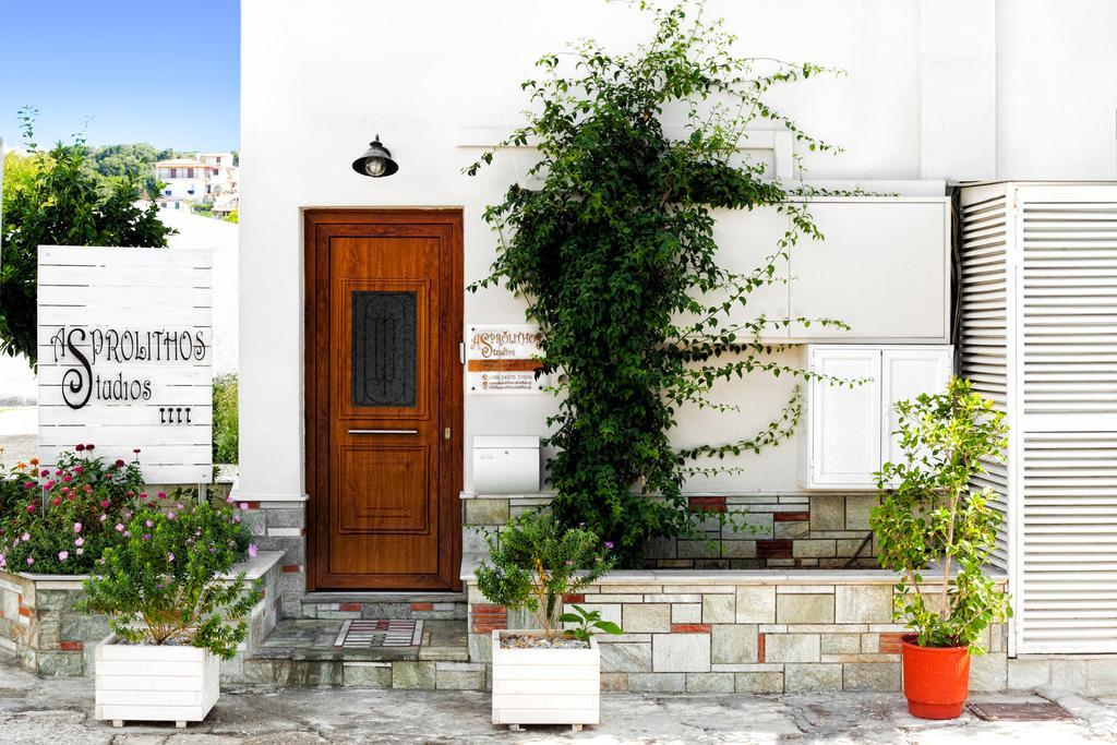 Asprolithos Studios Skiathos-stad Buitenkant foto